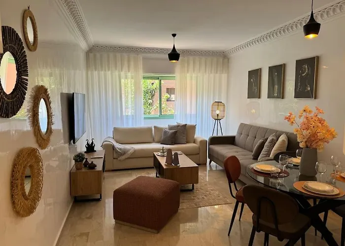 Cozy Apartment In City Center